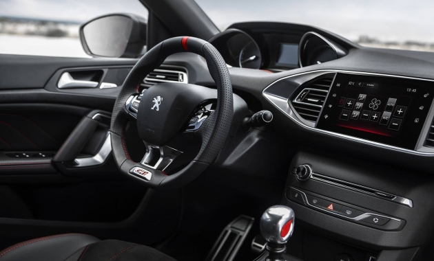 عجلة القيادة لسيارة بيجو 308 GTI