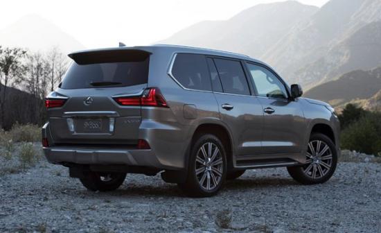العديد من التغييرات لسيارات الدفع الرباعي الضخمة ليكزس LX570 2016