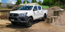 سيارة Toyota HiLux لعام 2016